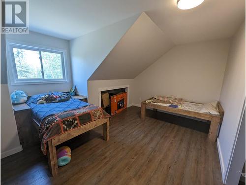 5961 242 Road, Fort St. John, BC - Indoor Photo Showing Bedroom