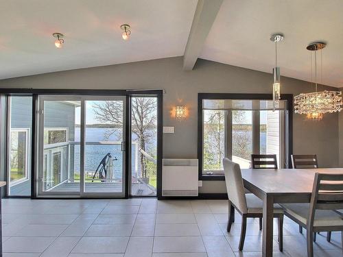 Vue sur l'eau - 773 Ch. De La Mine-Goldex, Val-D'Or, QC - Indoor Photo Showing Dining Room