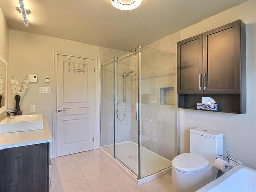 Salle de bains - 170 Rue Des Parulines, Val-D'Or, QC - Indoor Photo Showing Bathroom