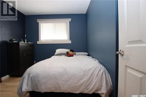 75 Davidson Crescent, Saskatoon, SK - Indoor Photo Showing Bedroom