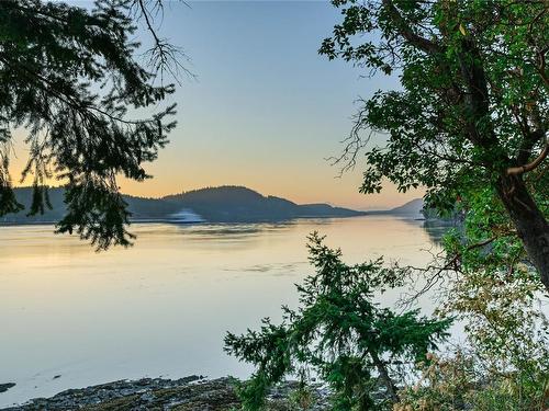 3200 Clam Bay Rd, Pender Island, BC - Outdoor With Body Of Water With View