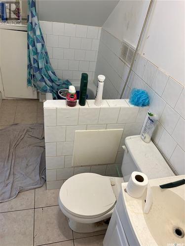 215 Bemister Avenue E, Melfort, SK - Indoor Photo Showing Bathroom