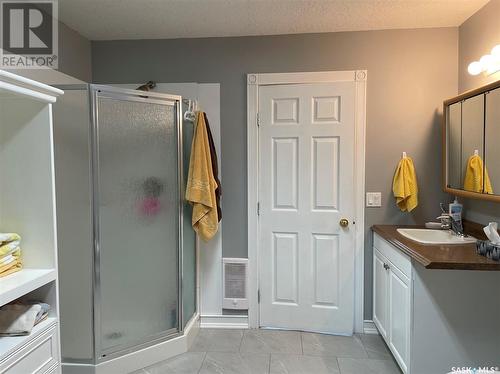 73 Makwa Drive, Makwa Lake, SK - Indoor Photo Showing Bathroom