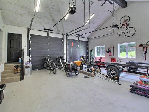 Garage - 373 Rg Beau-Lac, Stratford, QC - Indoor Photo Showing Garage