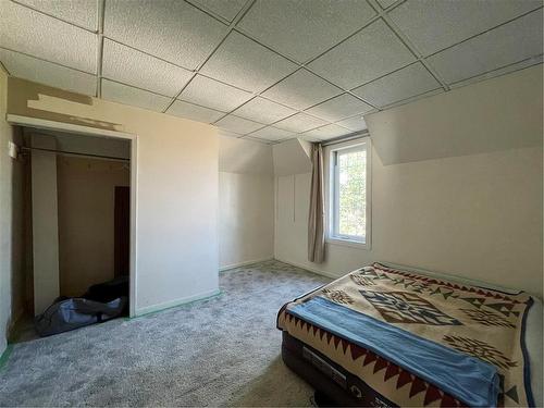 219 5Th Avenue N, Swan River, MB - Indoor Photo Showing Bedroom