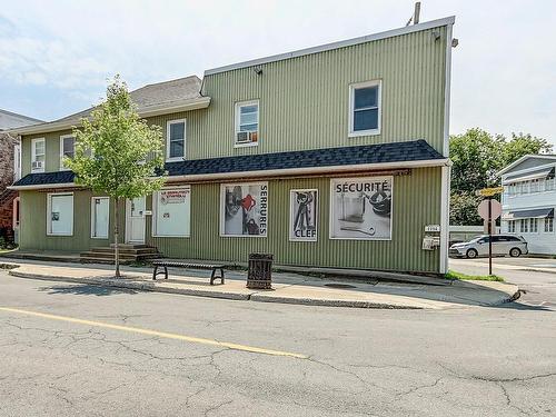 Frontage - 2254  - 2256 Av. Bourgogne, Chambly, QC - Outdoor With Facade