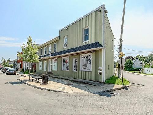 Frontage - 2254  - 2256 Av. Bourgogne, Chambly, QC - Outdoor