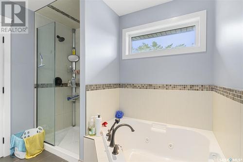 642 Atton Crescent, Saskatoon, SK - Indoor Photo Showing Bathroom