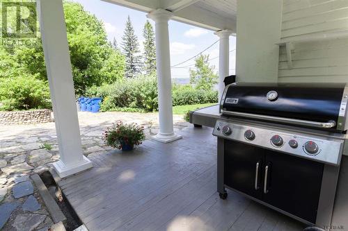 620 Lakeshore Rd S, Temiskaming Shores, ON - Outdoor With Exterior