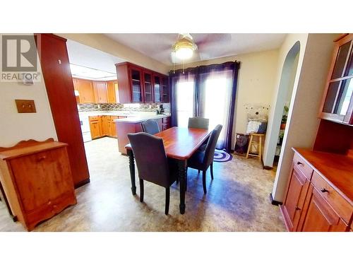 10864 101 Street, Taylor, BC - Indoor Photo Showing Dining Room