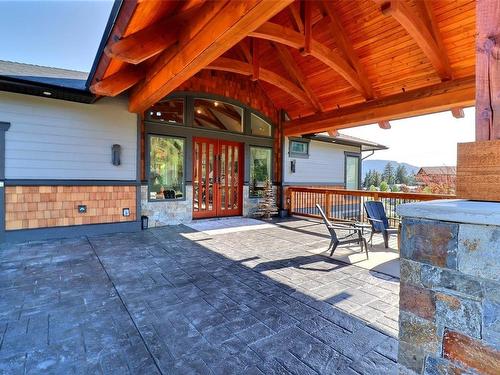 7343 Lakefront Pl, Lake Cowichan, BC - Outdoor