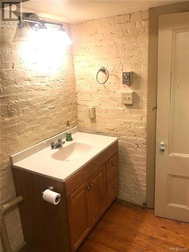 66 Sydney Street, Saint John, NB - Indoor Photo Showing Bathroom