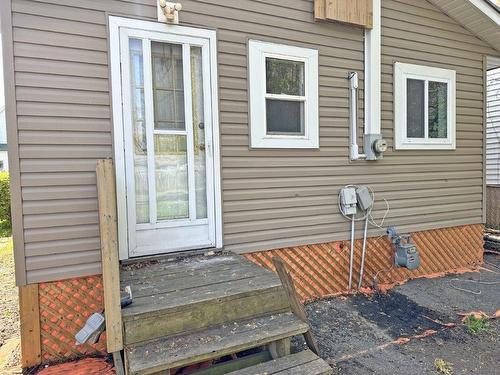 307 Robertson Street, Thunder Bay, ON - Outdoor With Deck Patio Veranda With Exterior