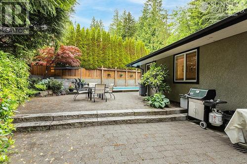322 Newdale Court, North Vancouver, BC - Outdoor