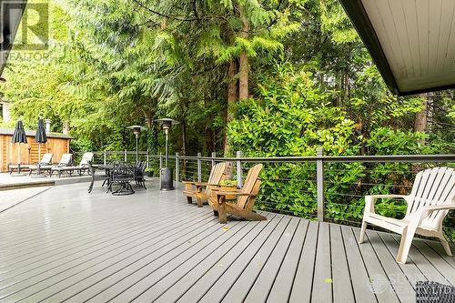 322 Newdale Court, North Vancouver, BC - Outdoor With Deck Patio Veranda