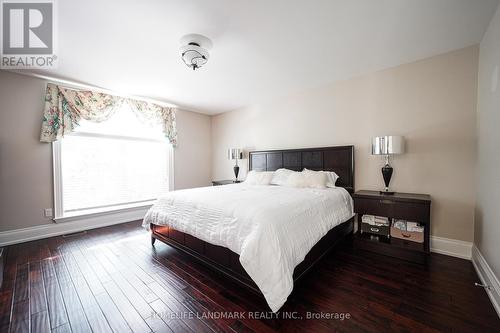 450 Meadow Wood Road, Mississauga, ON - Indoor Photo Showing Bedroom