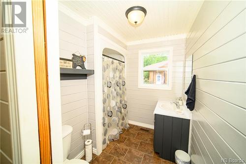 685 Scotchtown Road, Scotchtown, NB - Indoor Photo Showing Bathroom
