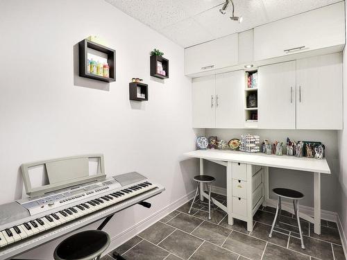 Office - 619 Route 223, Saint-Blaise-Sur-Richelieu, QC - Indoor Photo Showing Kitchen