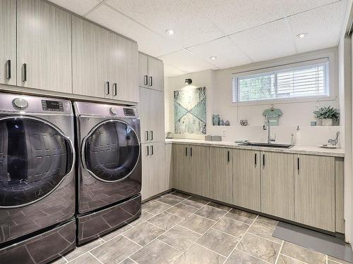 Salle de lavage - 619 Route 223, Saint-Blaise-Sur-Richelieu, QC - Indoor Photo Showing Laundry Room
