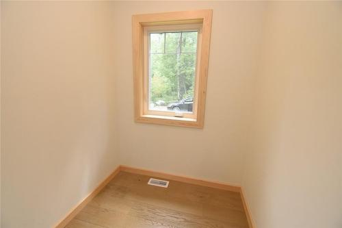 Walk-in closet - 1417 Dickie Lake Road W, Baysville, ON - Indoor Photo Showing Other Room