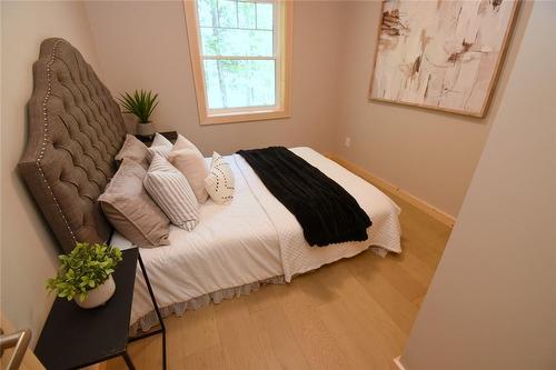 Upstairs bedroom - 1417 Dickie Lake Road W, Baysville, ON - Indoor Photo Showing Bedroom
