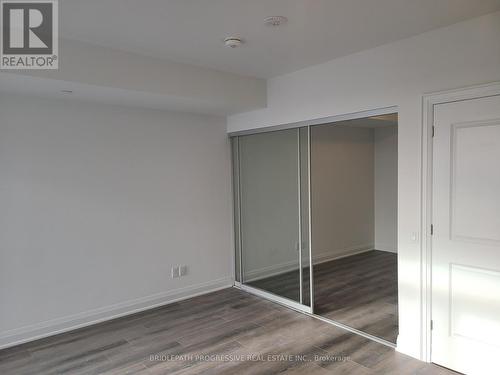 #608 -10 Gatineau Dr, Vaughan, ON - Indoor Photo Showing Other Room