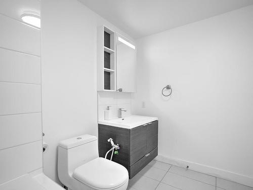Salle de bains - 803-1800 Boul. René-Lévesque O., Montréal (Ville-Marie), QC - Indoor Photo Showing Bathroom