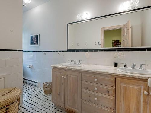 Salle de bains - 114 Ch. Howick, Stanstead - Canton, QC - Indoor Photo Showing Bathroom