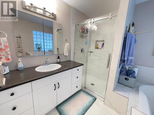 11710 Quail Ridge Place, Osoyoos, BC - Indoor Photo Showing Bathroom