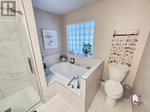 11710 Quail Ridge Place, Osoyoos, BC - Indoor Photo Showing Bathroom