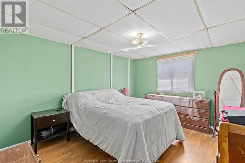 101 Brooks, Lakeshore, ON - Indoor Photo Showing Bedroom