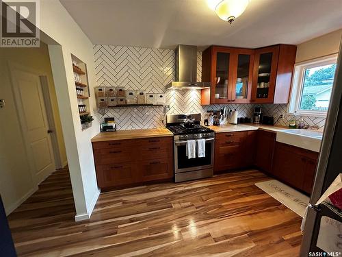 201 George Crescent, Esterhazy, SK - Indoor Photo Showing Kitchen