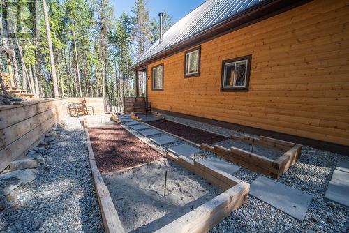 6392 Osprey  View Landing, Wardner, BC - Outdoor With Exterior