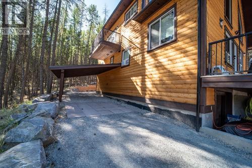 6392 Osprey  View Landing, Wardner, BC - Outdoor With Exterior