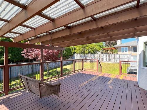 1016 Adeline Pl, Saanich, BC - Outdoor With Deck Patio Veranda With Exterior