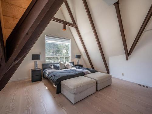 Master bedroom - 152 Côte Commandant, Mont-Tremblant, QC - Indoor Photo Showing Bedroom