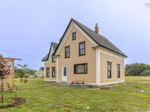 1385 Highway 330, Cape Sable Island, NS 