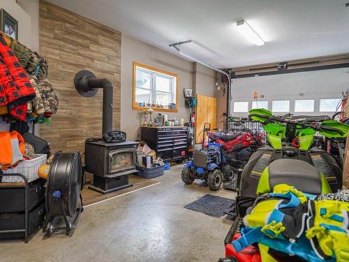 Garage - 2295 Ch. St-Roch N., Sherbrooke (Brompton/Rock Forest/Saint-Élie/Deauville), QC - Indoor