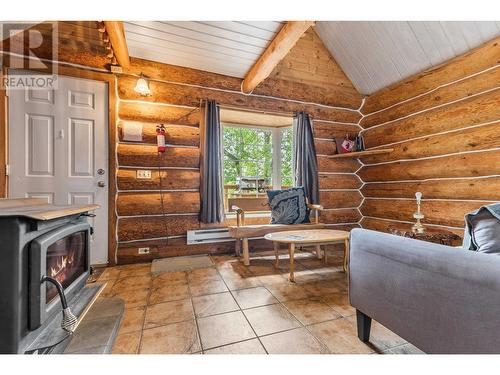5770 Spring Lake Road, Lac La Hache, BC - Indoor With Fireplace
