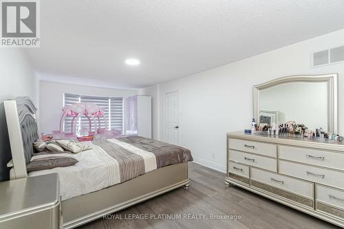 82 Flowertown Ave, Brampton, ON - Indoor Photo Showing Bedroom