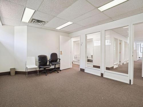 Office - 313-455 Rue Notre-Dame E., Montréal (Ville-Marie), QC 