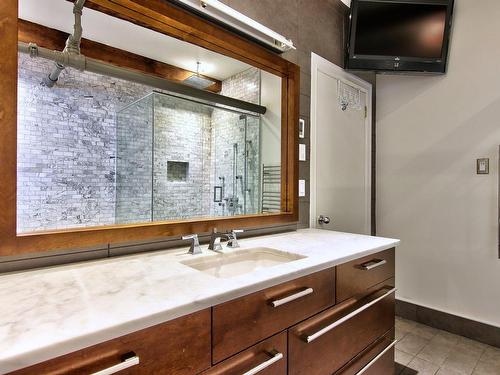 Salle de bains - 304-357 Place D'Youville, Montréal (Ville-Marie), QC - Indoor Photo Showing Bathroom