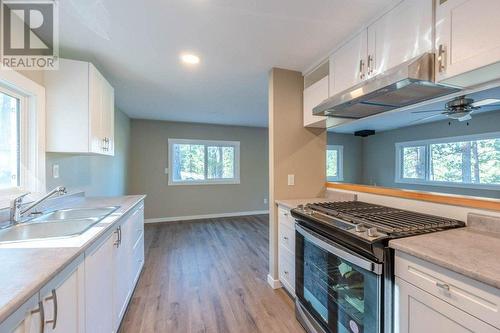 501 Fish Lake Road, Summerland, BC - Indoor Photo Showing Kitchen With Double Sink