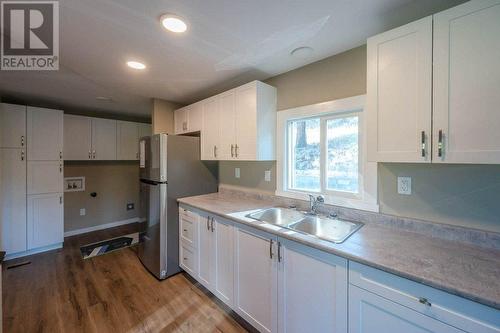 501 Fish Lake Road, Summerland, BC - Indoor Photo Showing Kitchen With Double Sink