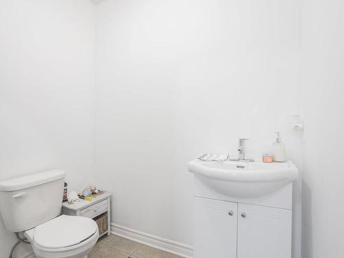 Powder room - 784 Rue Richelieu, Saint-Roch-De-Richelieu, QC - Indoor Photo Showing Bathroom