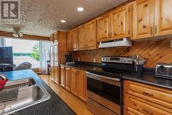 Owners Residence - Kitchen - 