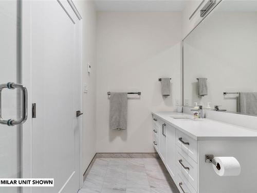 133-1234 Viewtop Rd, Duncan, BC - Indoor Photo Showing Bathroom