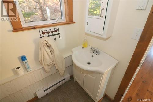 84 Route 776, Grand Manan, NB - Indoor Photo Showing Bathroom