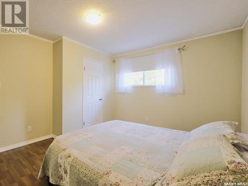 1104 6Th Street E, Rosetown, SK - Indoor Photo Showing Bedroom