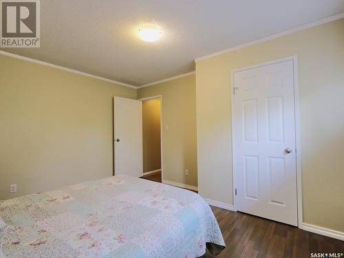 1104 6Th Street E, Rosetown, SK - Indoor Photo Showing Bedroom